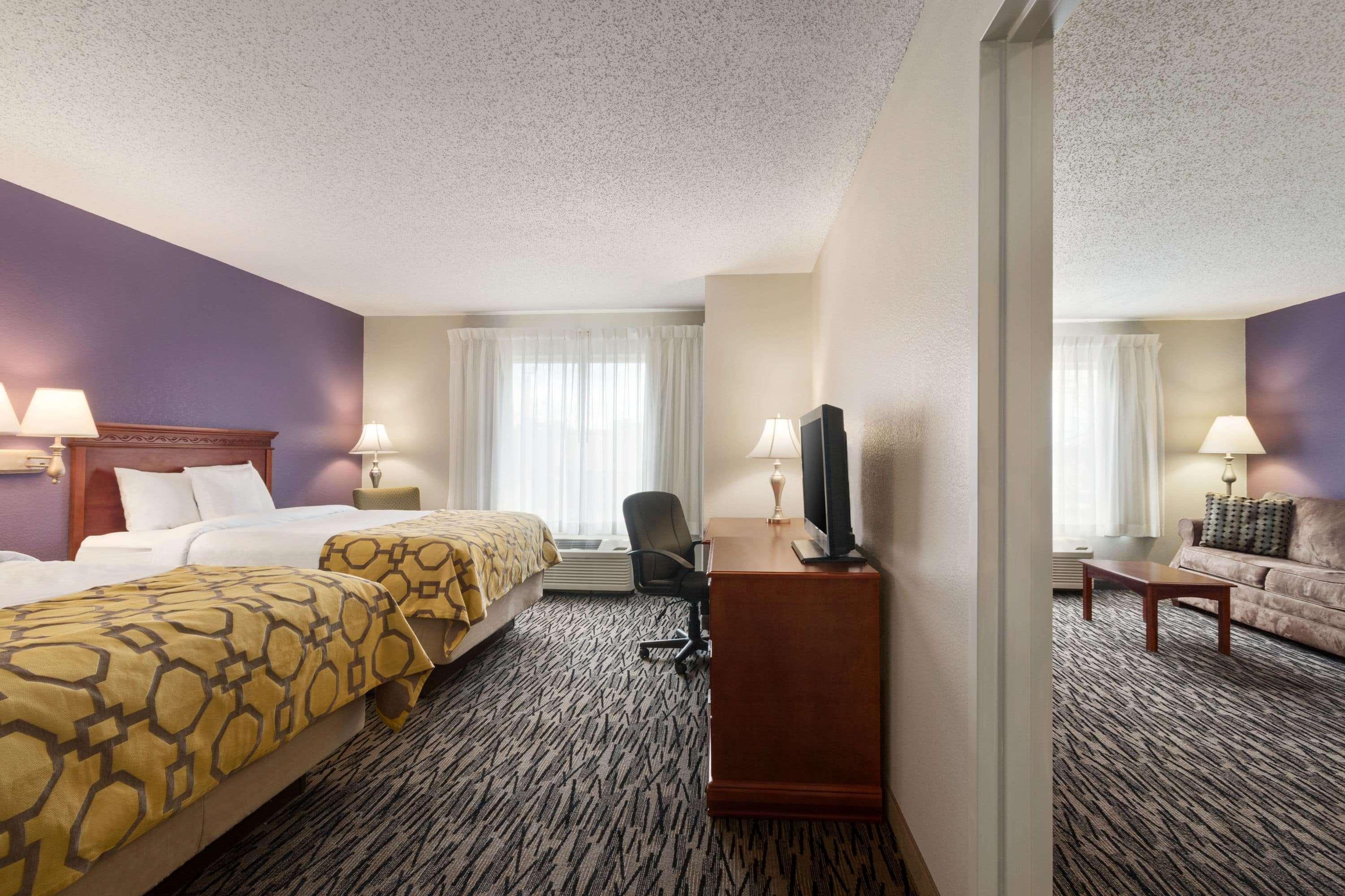 Baymont By Wyndham Springfield I-44 Hotel Bagian luar foto