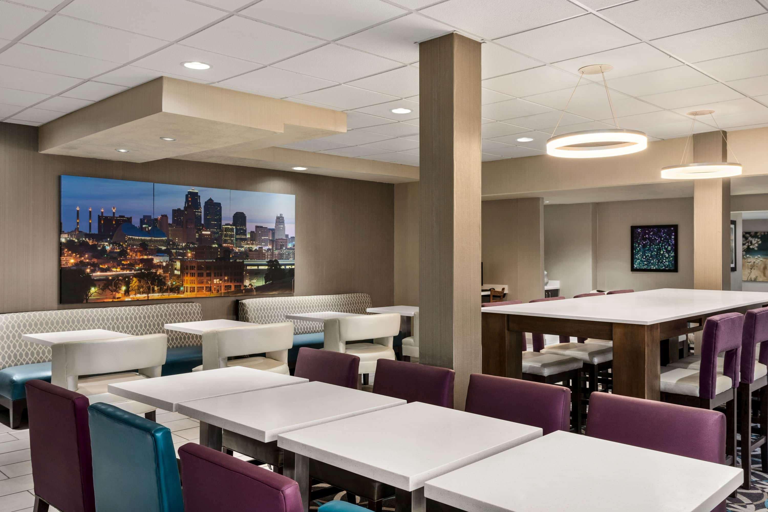 Baymont By Wyndham Springfield I-44 Hotel Bagian luar foto