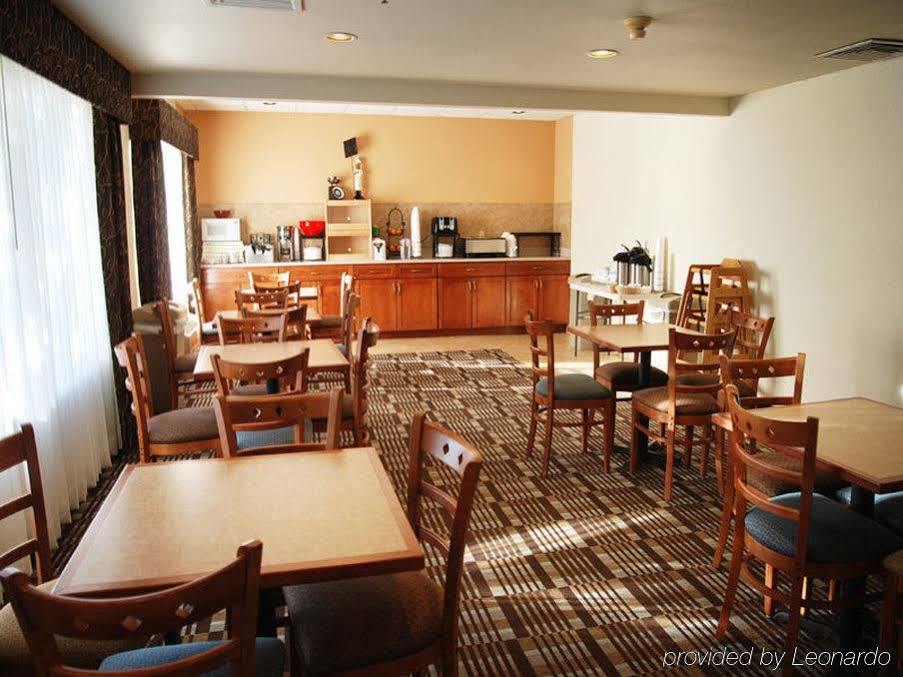 Baymont By Wyndham Springfield I-44 Hotel Bagian luar foto